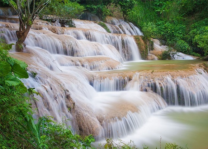 Thac May Waterfall, Thanh Hoa Vietnam