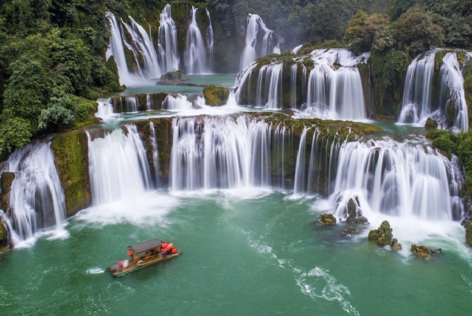 Ban Gioc Waterfall Tour 2D/1N