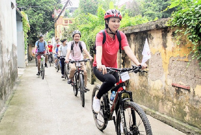 Hanoi Cycling Tour, Hanoi Biking, Biking in Hanoi