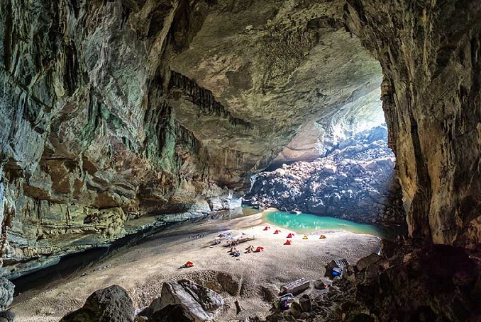 Phong Nha Caves From Hue Full-Day Tour