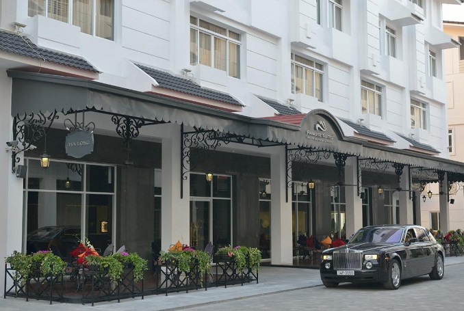 Tuan Chau Hotels
